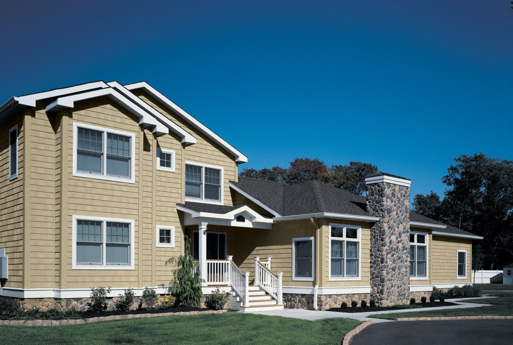 Insulated Vinyl Siding on a Chicago home by Midwest Windows